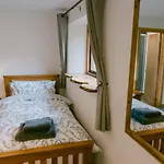Crookabeck Bed & Breakfast