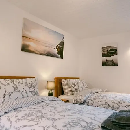 Crookabeck Nocleg ze śniadaniem 5*